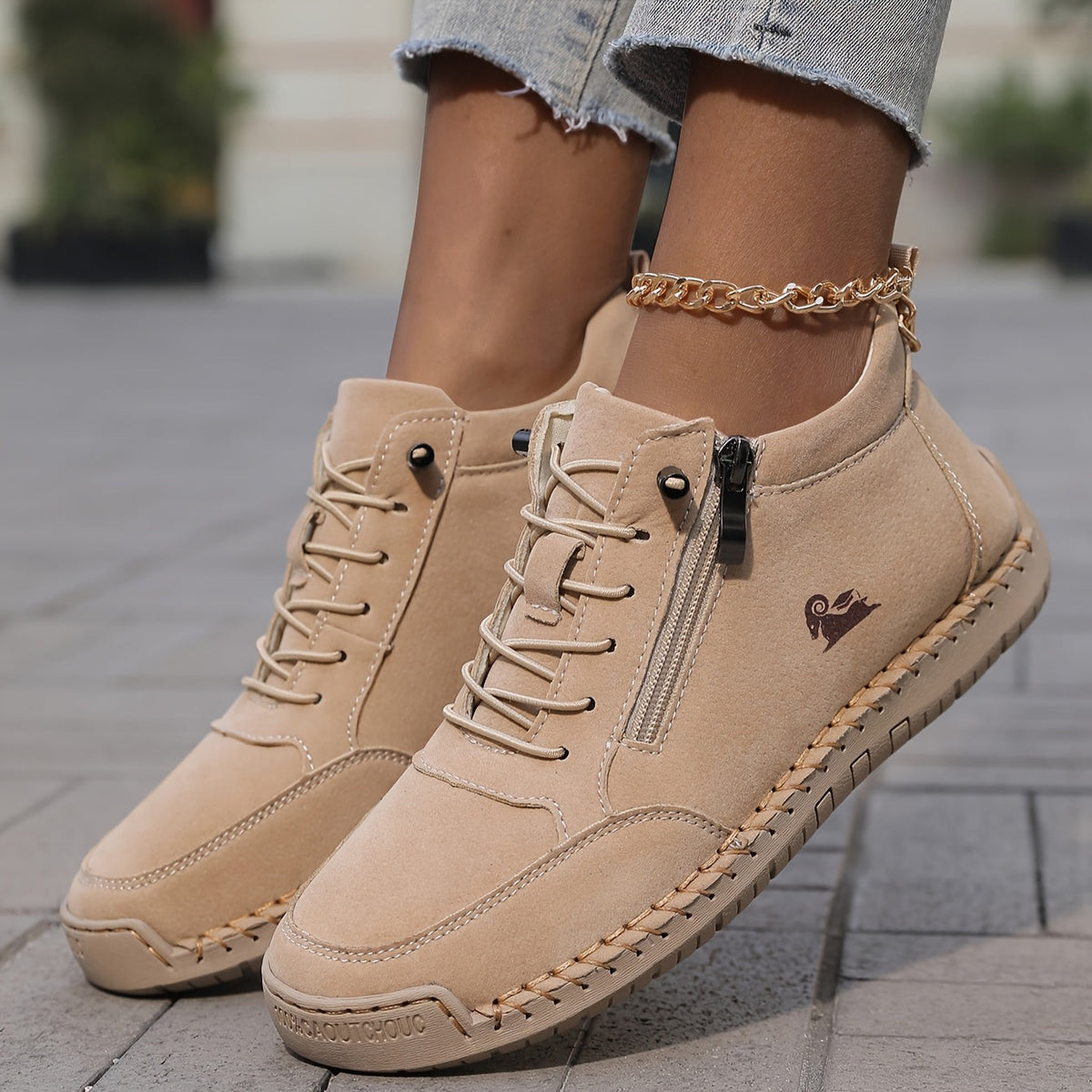 Lisa™ – Comfortable orthopedic sneakers + Zipper