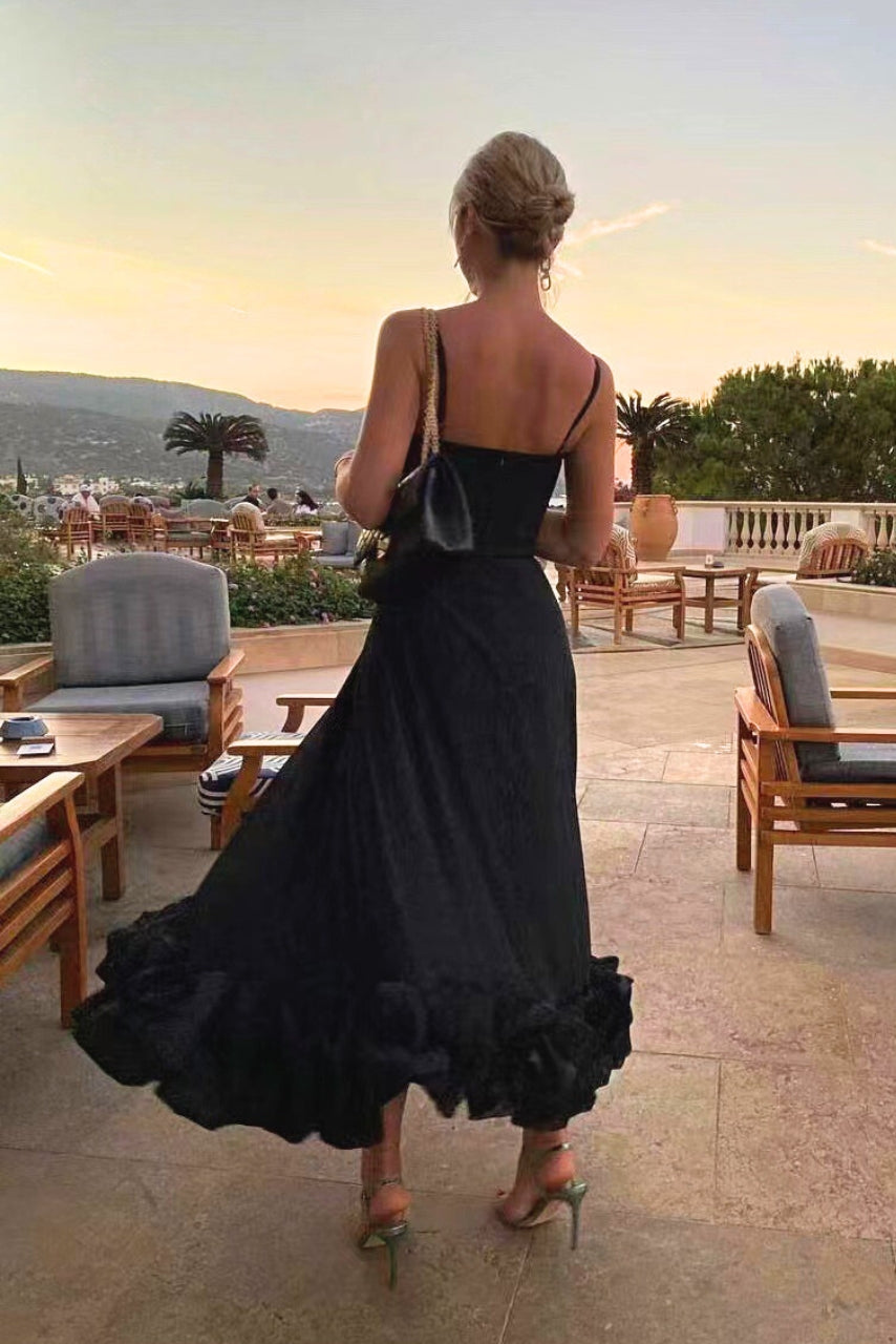 Ellis & Johnson™ | Elegant Flowing Dress