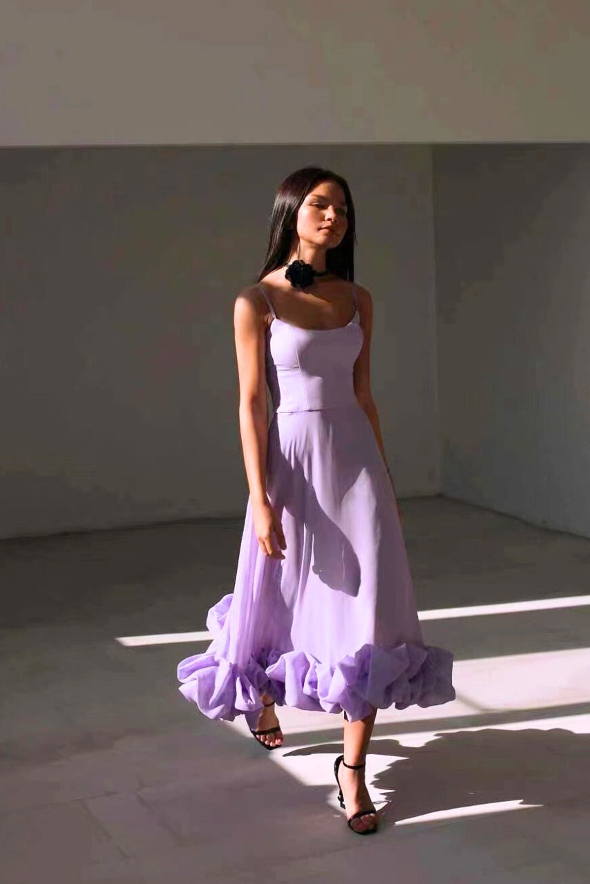 Ellis & Johnson™ | Elegant Flowing Dress