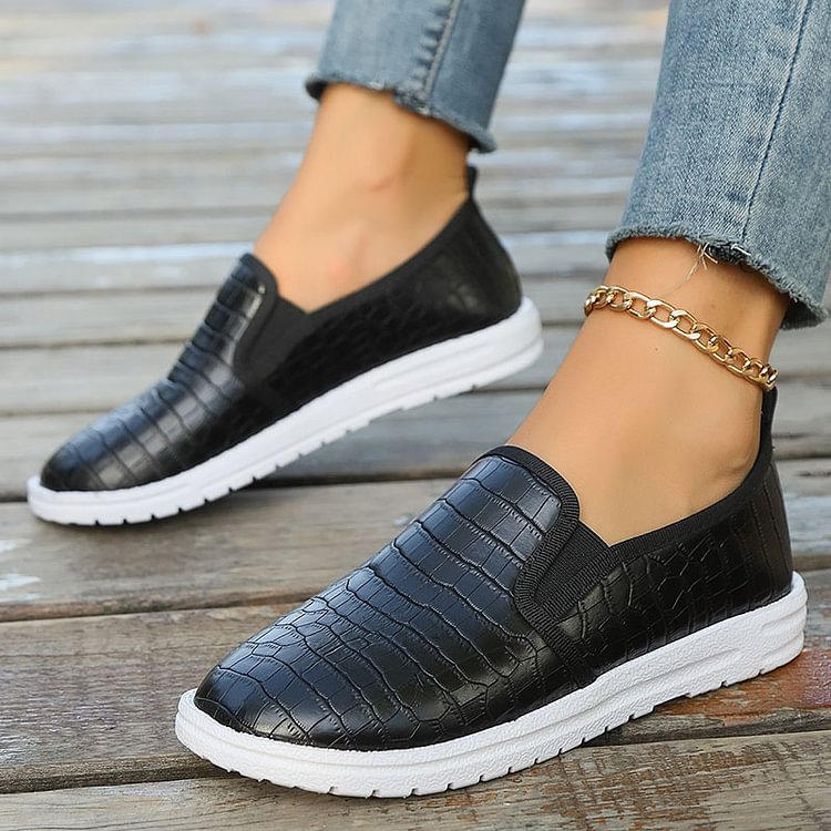 Petra | Stylish Moccasins