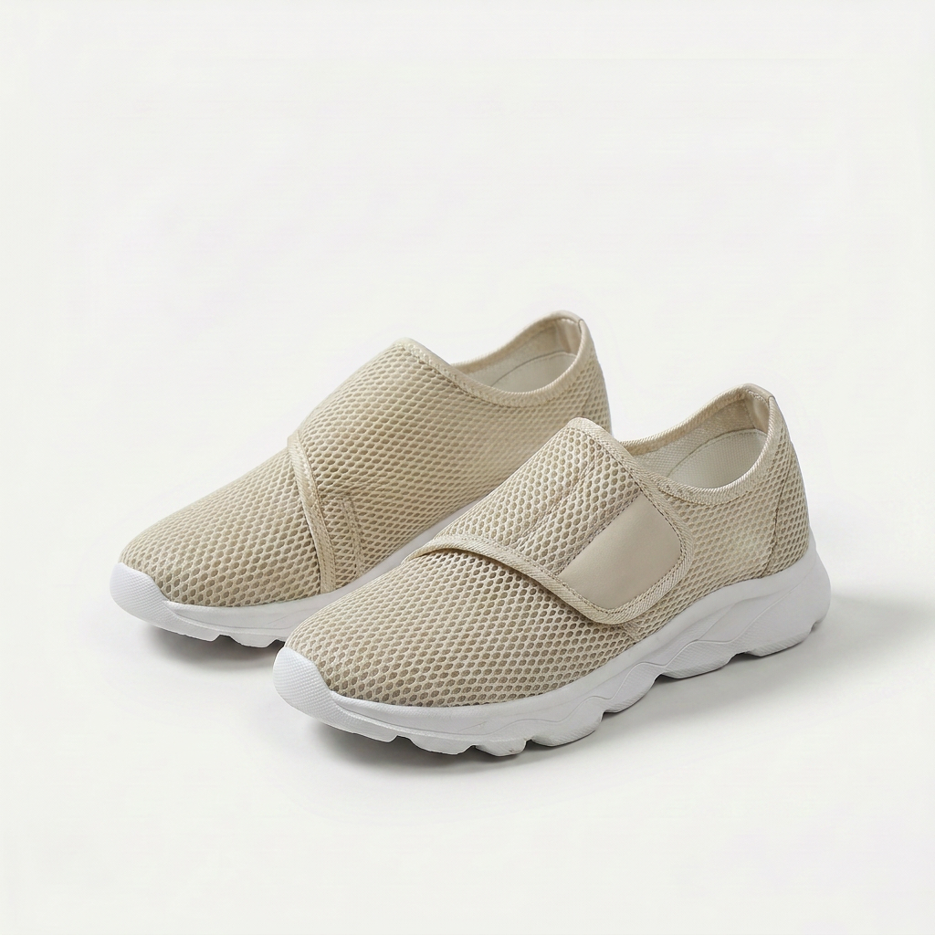 Els – Wide-Fit Comfort Shoe with Adjustable Lacing