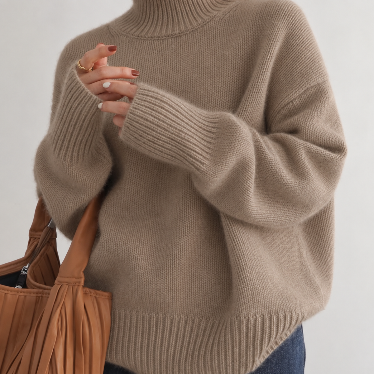 Clara | Soft Turtleneck Sweater – Wells & Rose