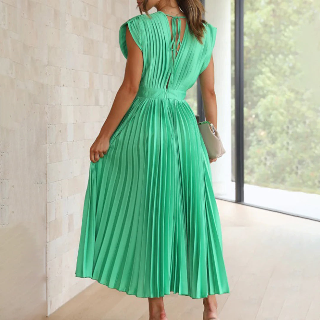 Ellis & Johnson™ | Timeless Pleated Midi Dress