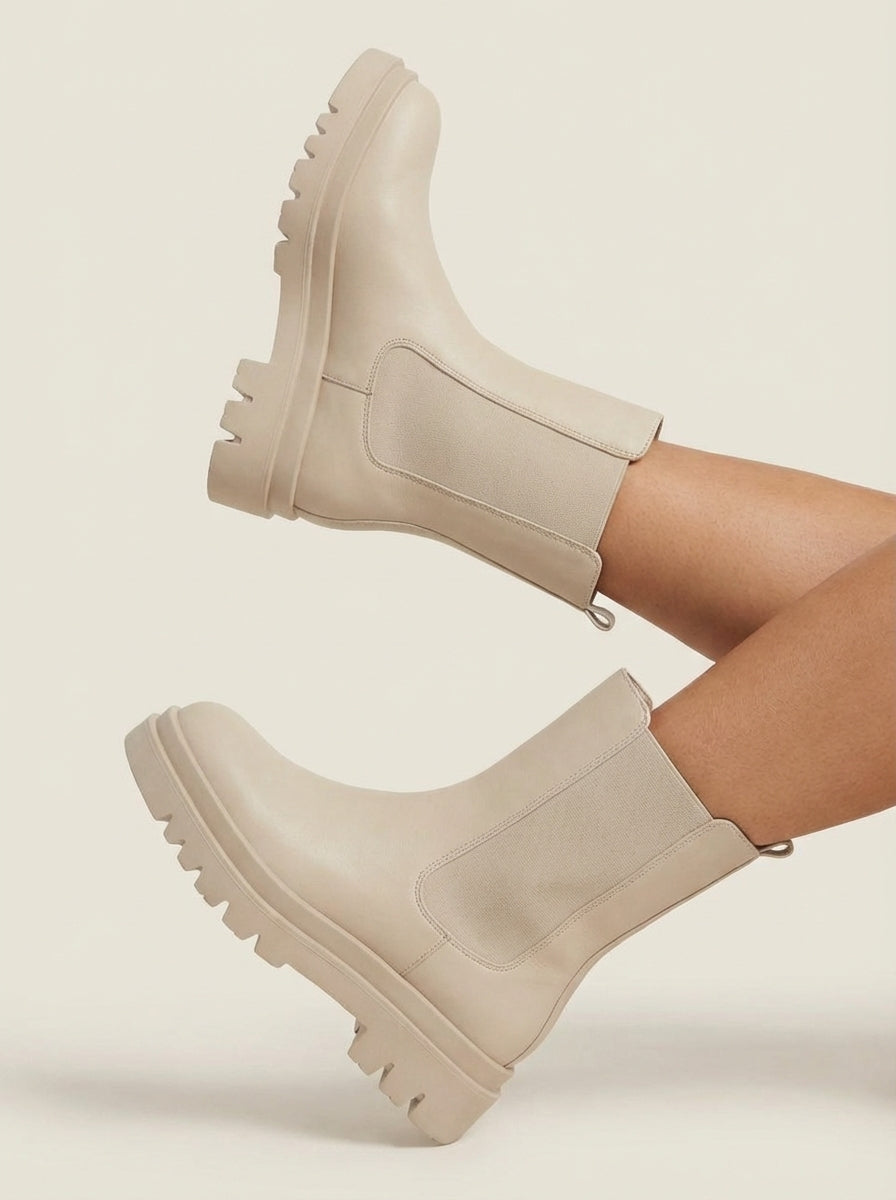 HADLEY | Beige Lug-Sole Chelsea Boots – Wells & Rose