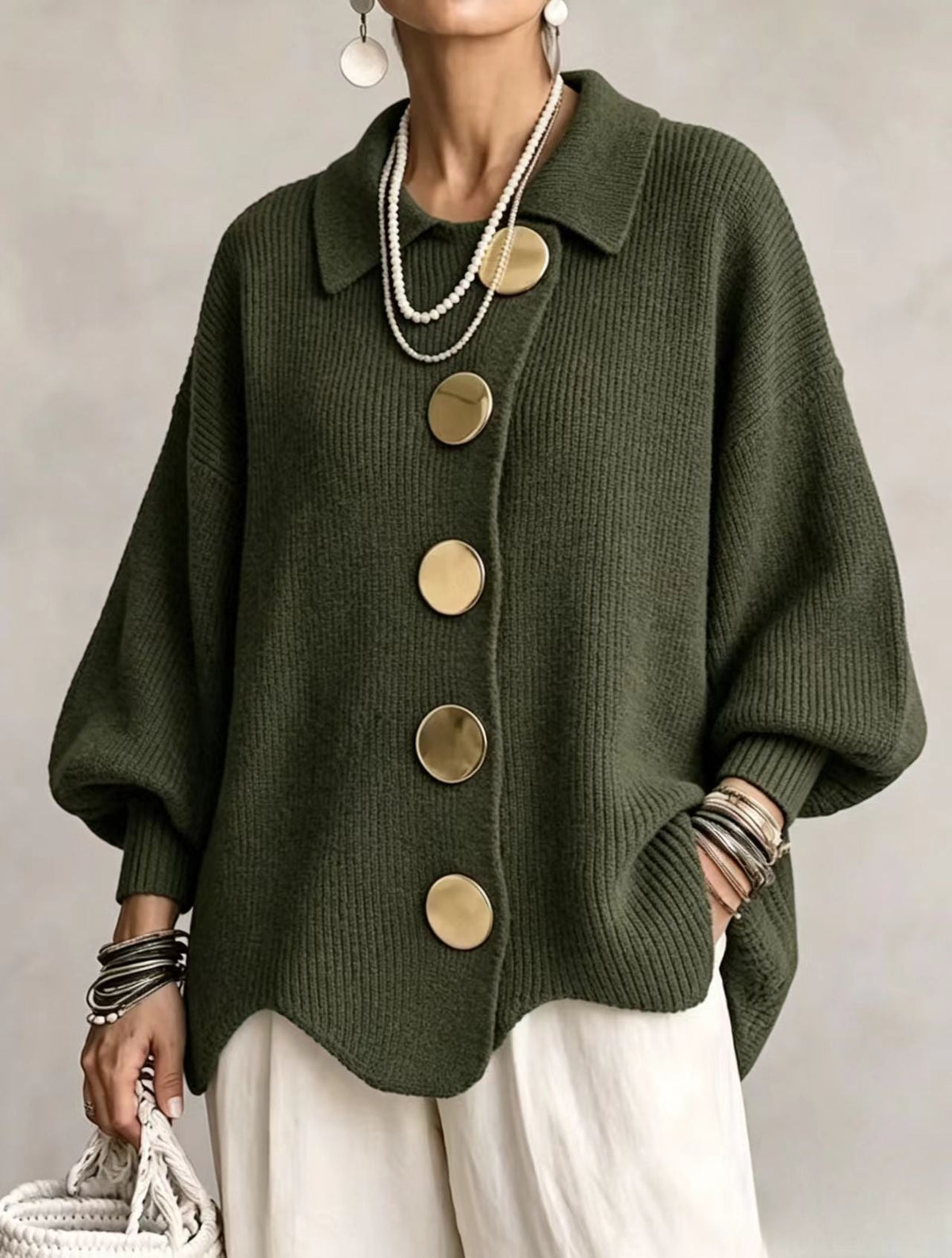 Isadora | Oversized Cardigan with Metallic Buttons