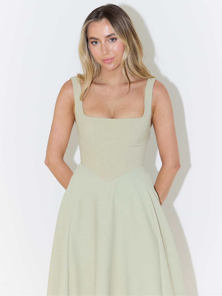 Grace | Elegant Summer Dress