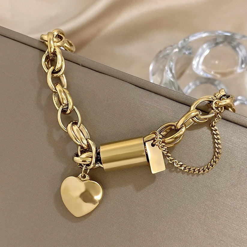 Guadalupe - Bracelet with Golden Heart Pendant