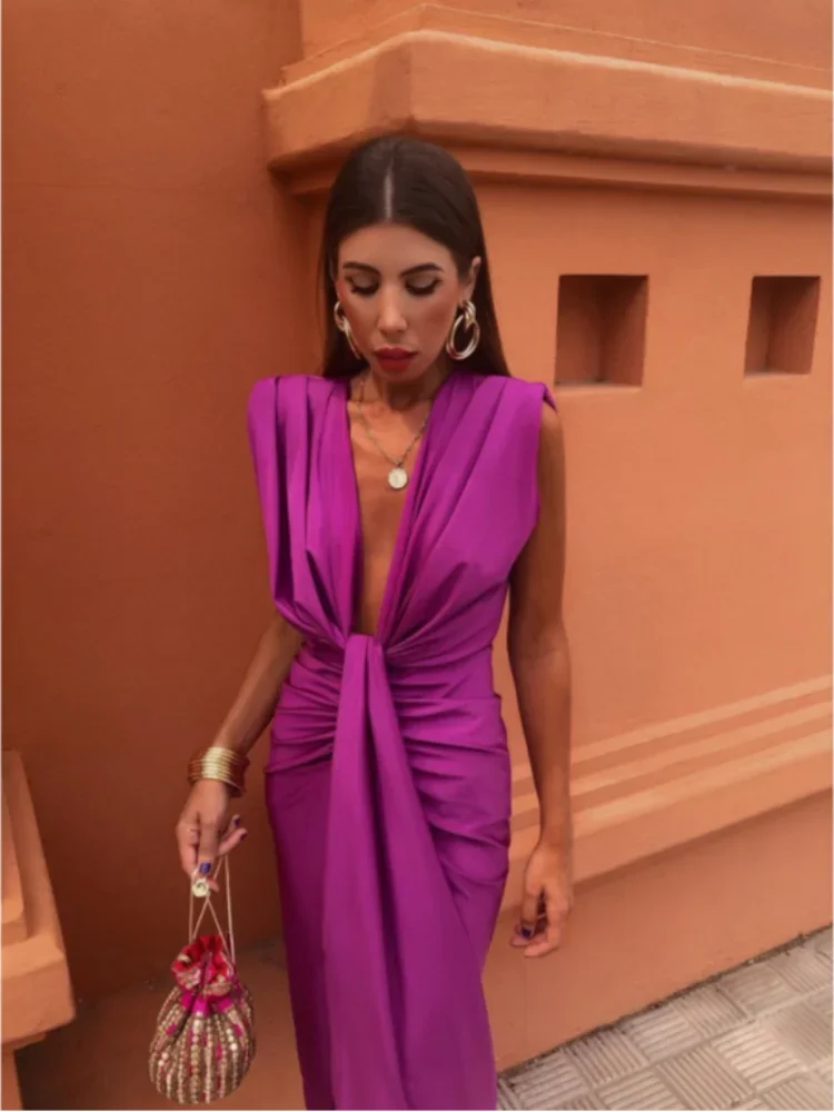 Ellis & Johnson™ | Elegant Pleated Dress