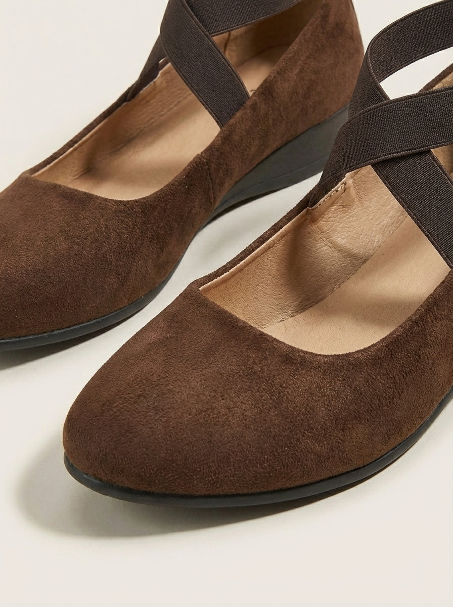 ANA | Wedge Shoes with Cross Straps – Wells & Rose