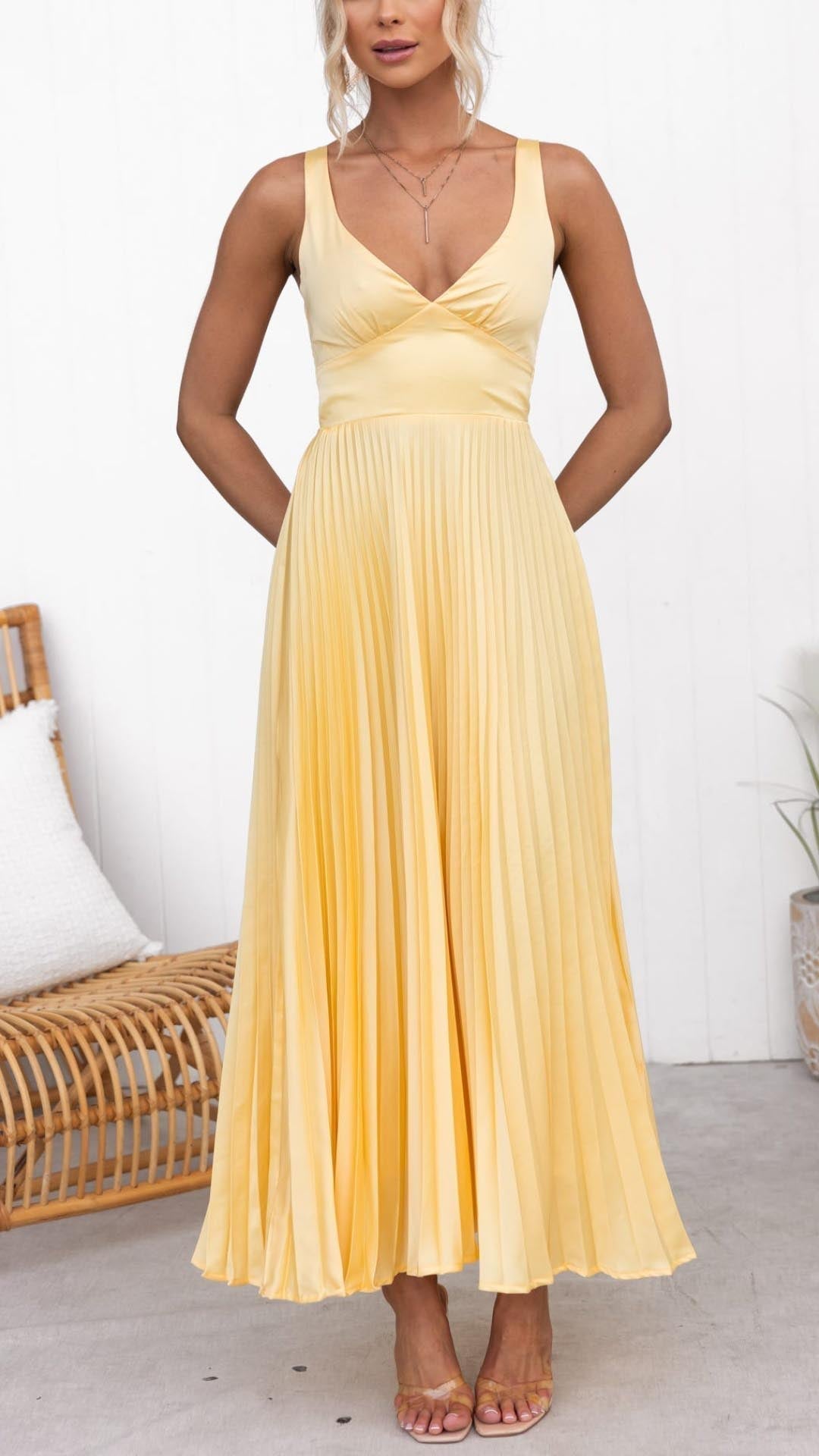 Ellis & Johnson™ | Pleated V-Neck Maxi Dress