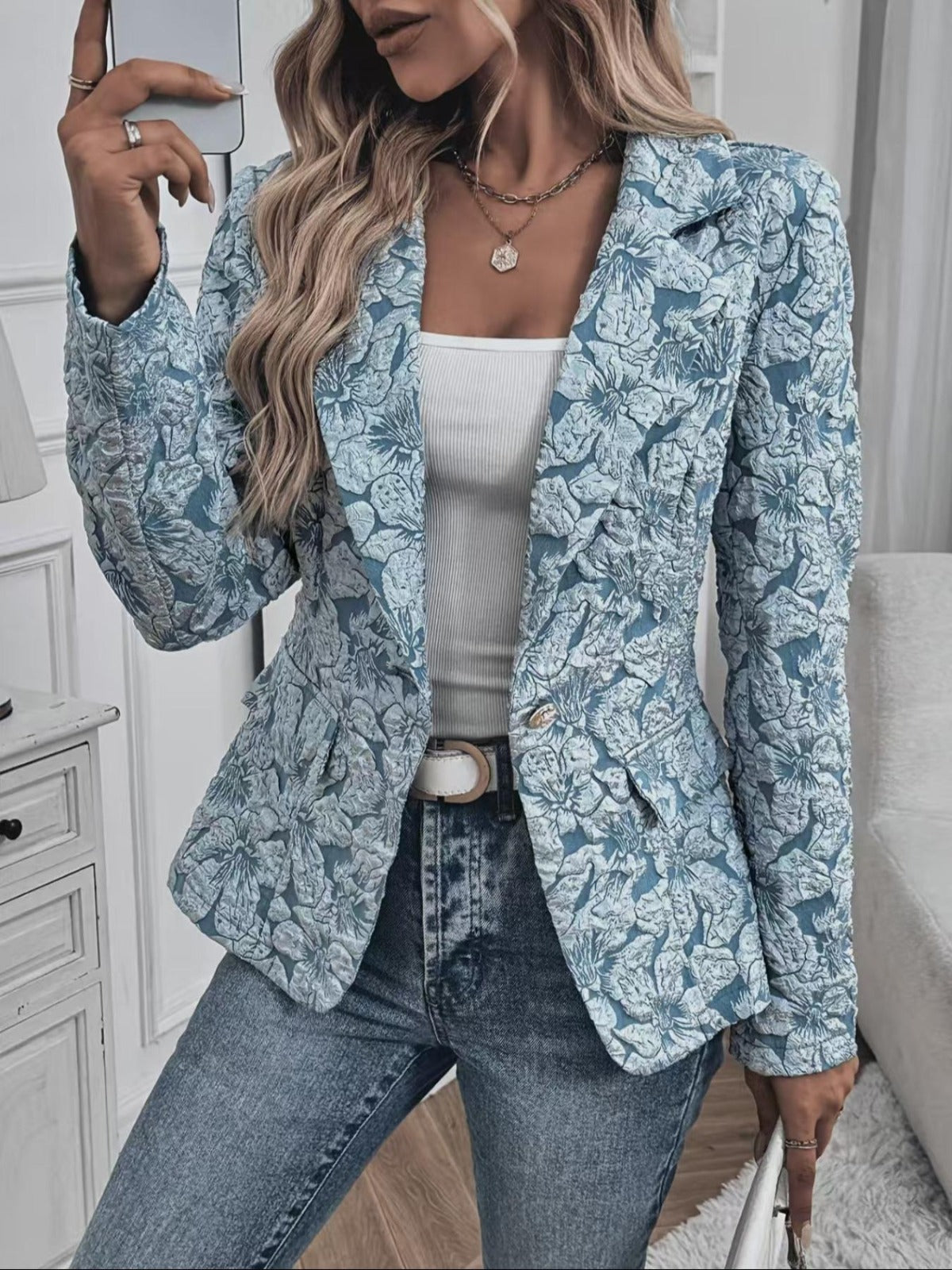 Women's Fitted Jacquard Paisley Blazer