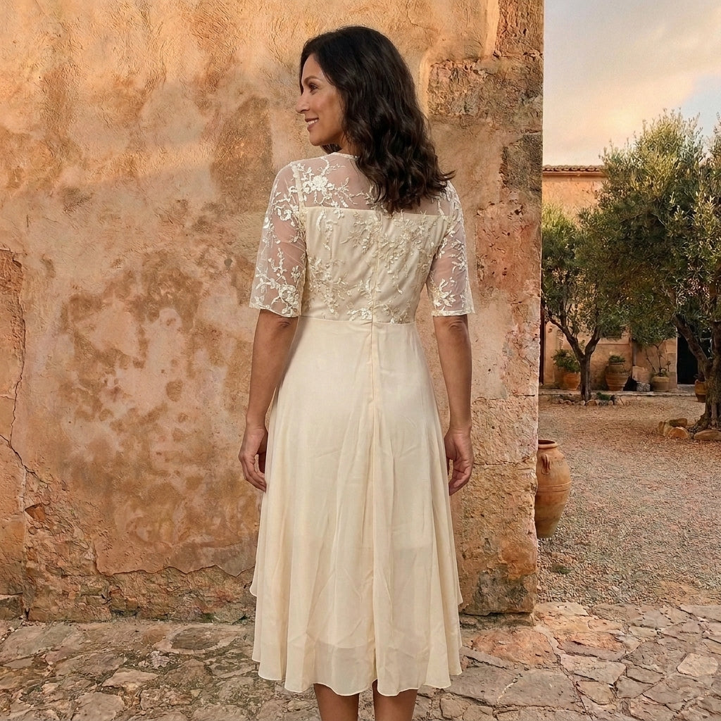 LOLA CASTELL | ELEGANT CHIFFON DRESS