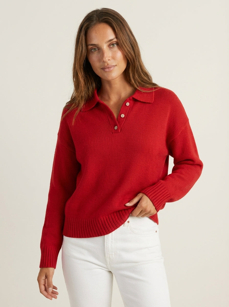 Laura - Knit Sweater with Elegant Collar