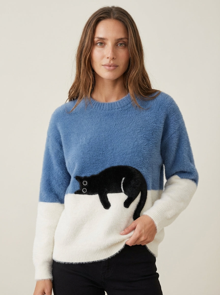 Luna - Women's Sweatshirt with Cat Graphic