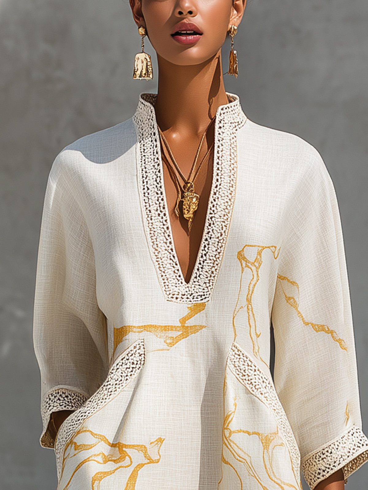 Ivory | Mini Dress in Viscose, Gold Printed Ivory