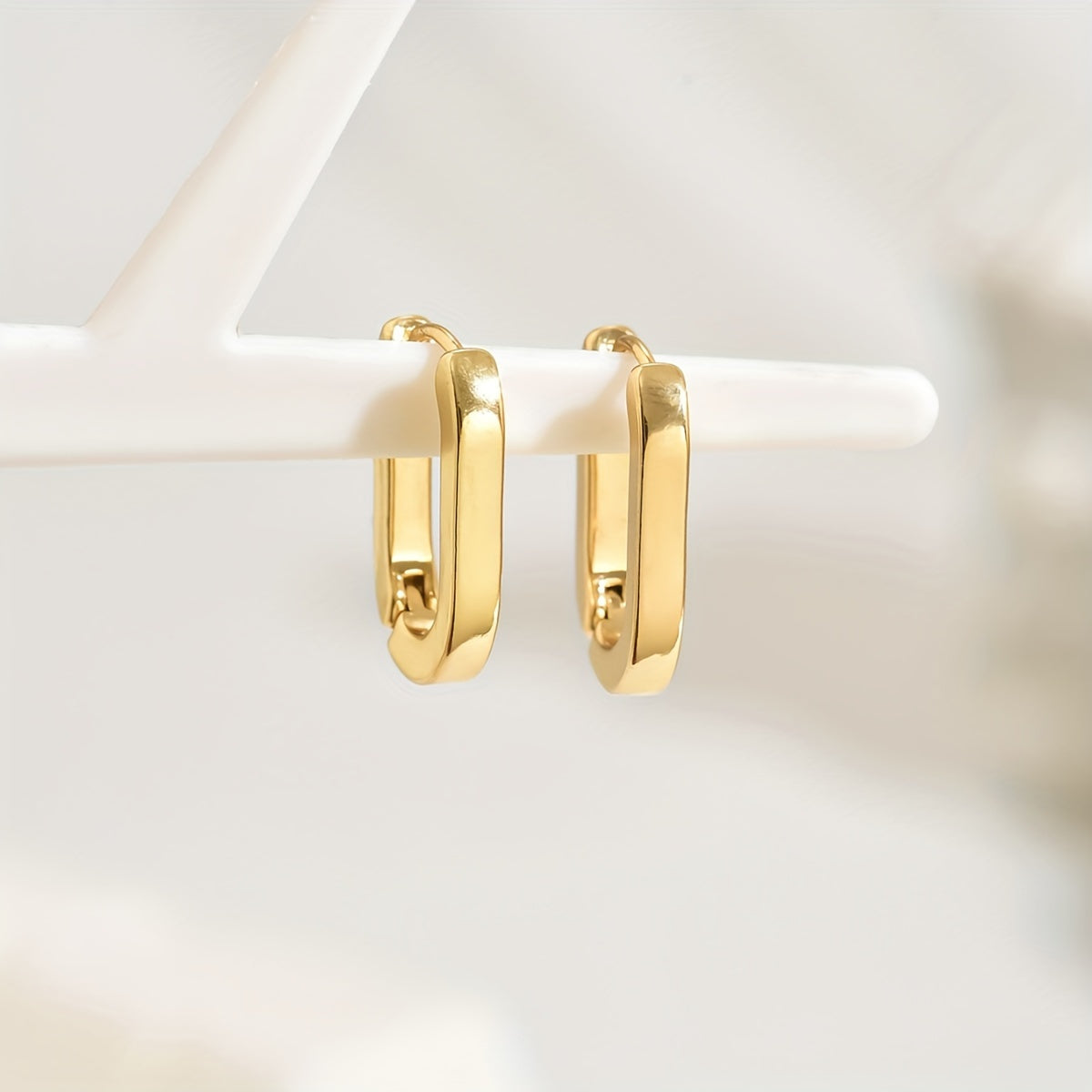 Salomé - Elegant Geometric Earrings