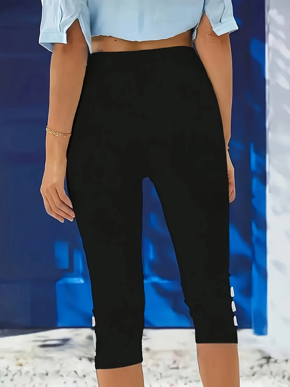 Clara | Stretch Capri Trousers – Wells & Rose