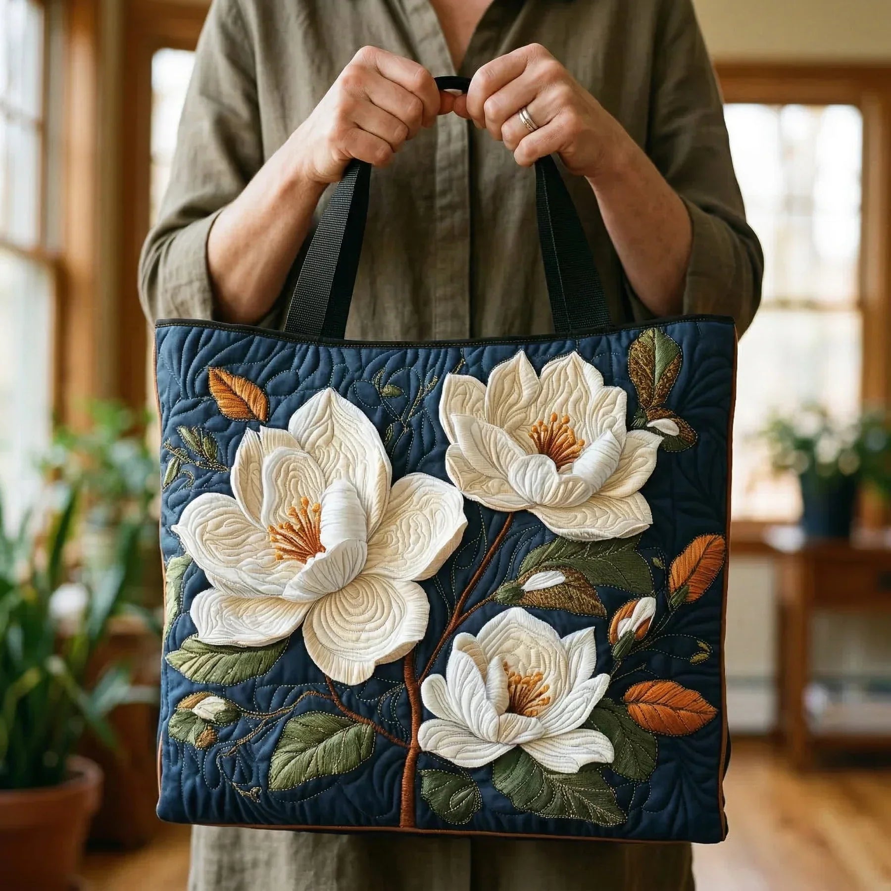 Quilted Artisan Tote - Delicate Magnolia