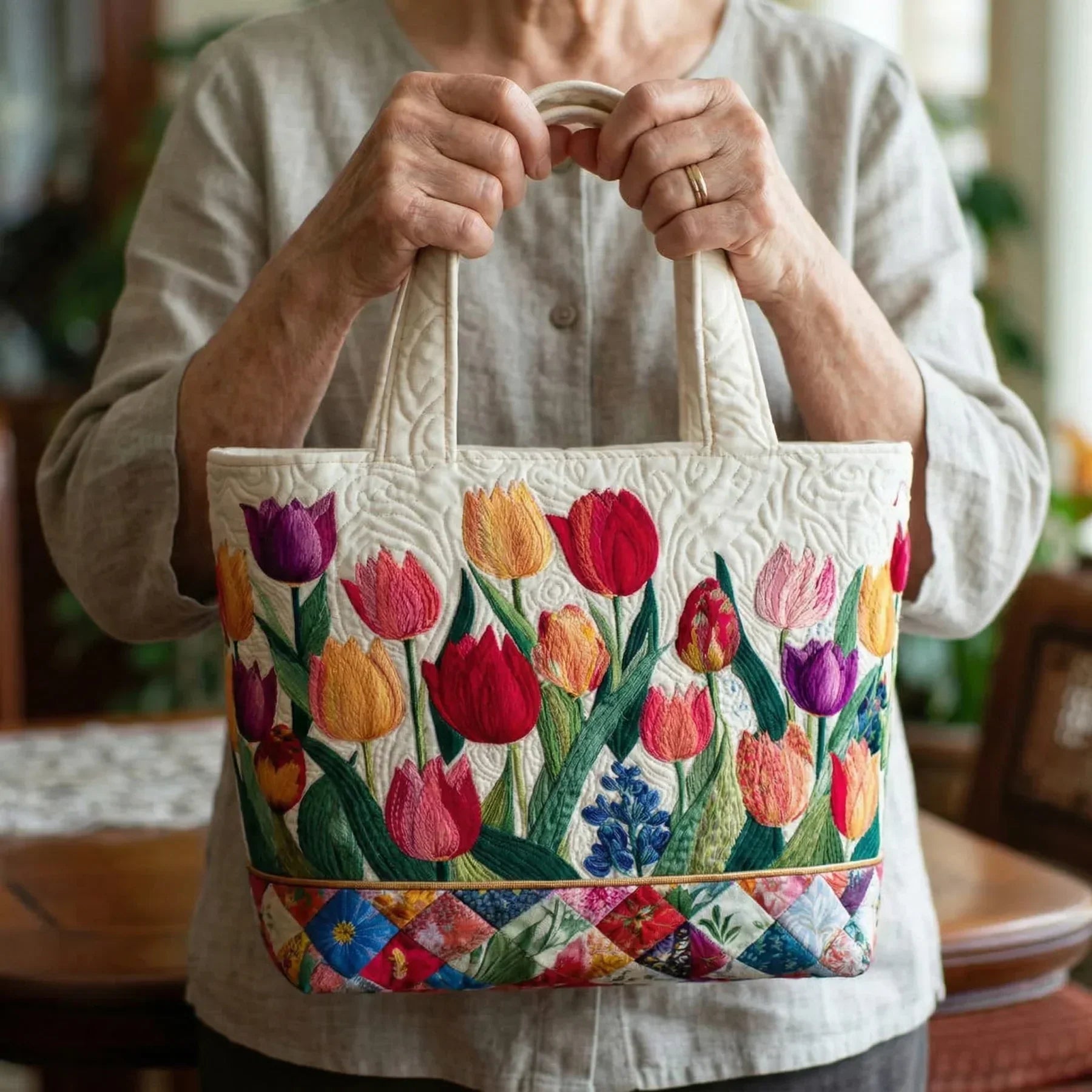 Quilted Bag - Tulip Garden