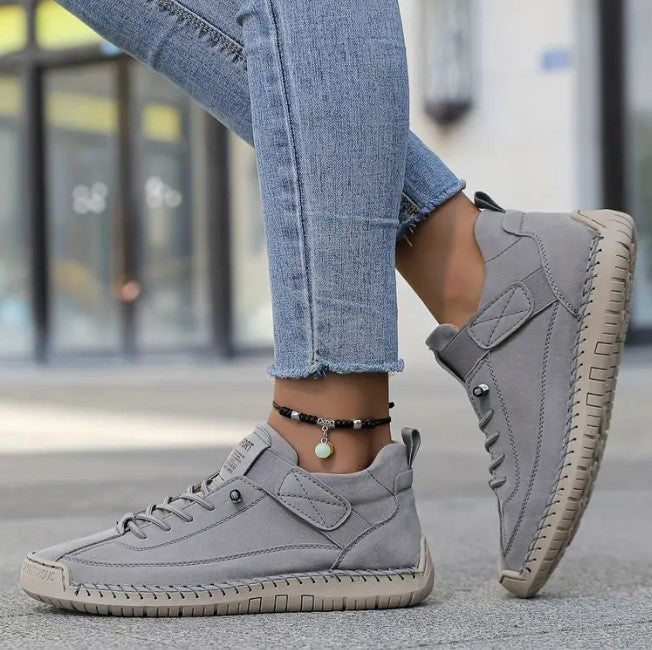 Mia – Comfortable & Supportive Sneakers
