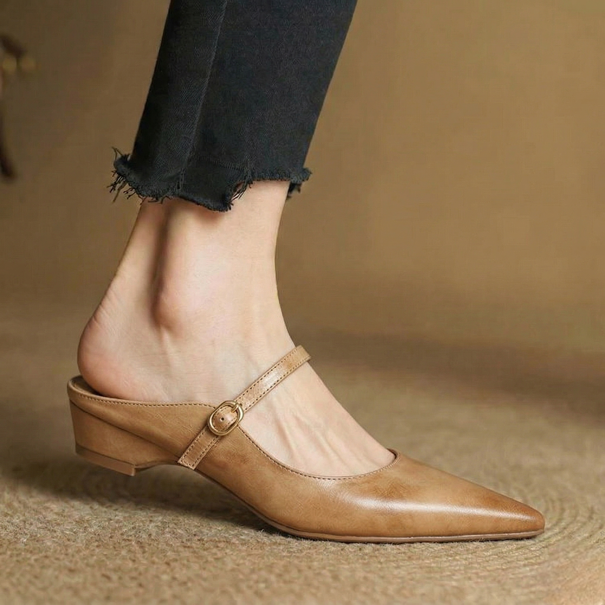 Neok | Genuine Leather Mules