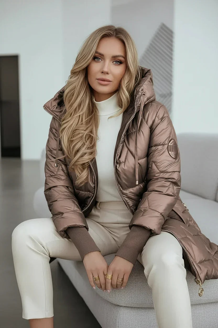 Cristelle™ | Light, quilted coat with a hood