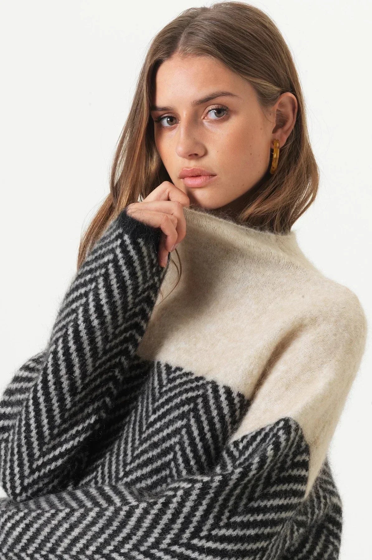 Adelie | Fine Knit Turtleneck – Wells & Rose