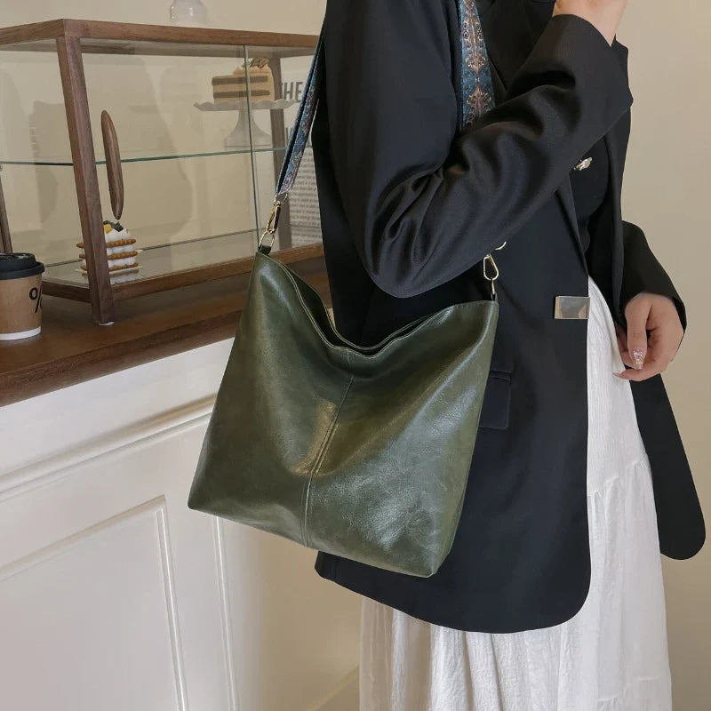 The Larkin Bag