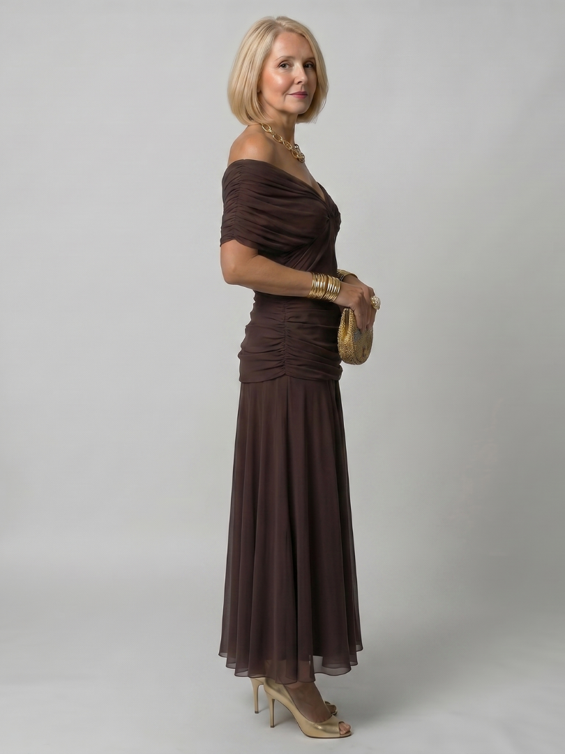 Ellis & Johnson™  | Off Shoulder Flow Midi Dress