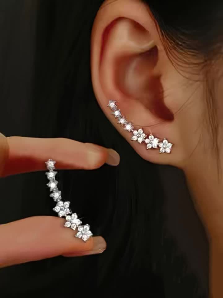 Gloria - Timeless Floral Earrings