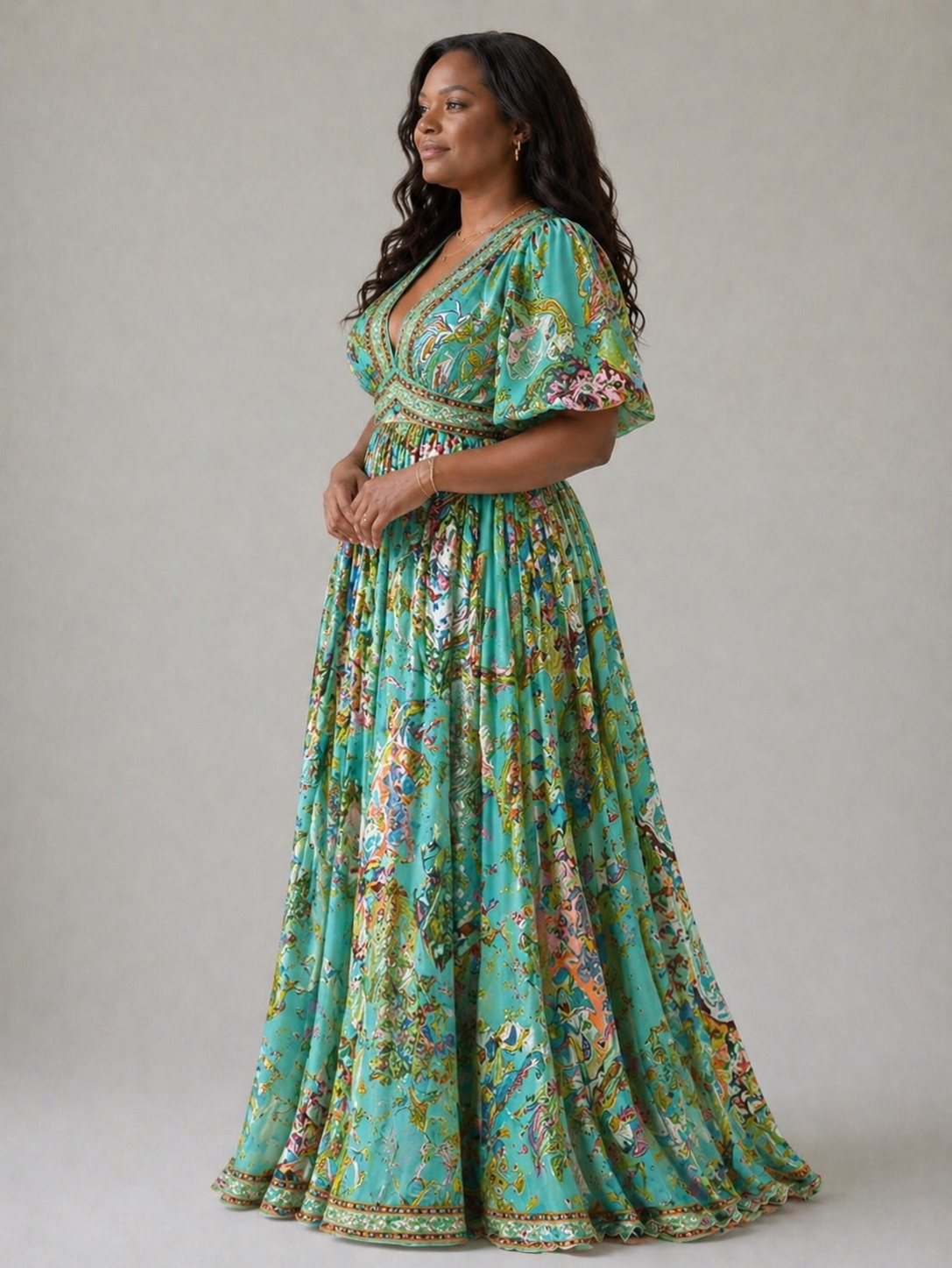 Ellis & Johnson™  | Airy maxi dress with puff sleeves and V-neck