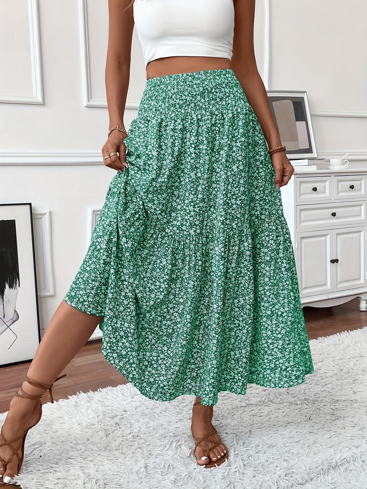 Elowen | Ditsy Floral Midi Skirt – Wells & Rose