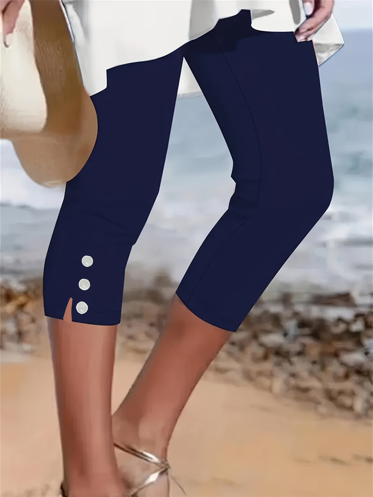 Clara | Stretch Capri Trousers – Wells & Rose
