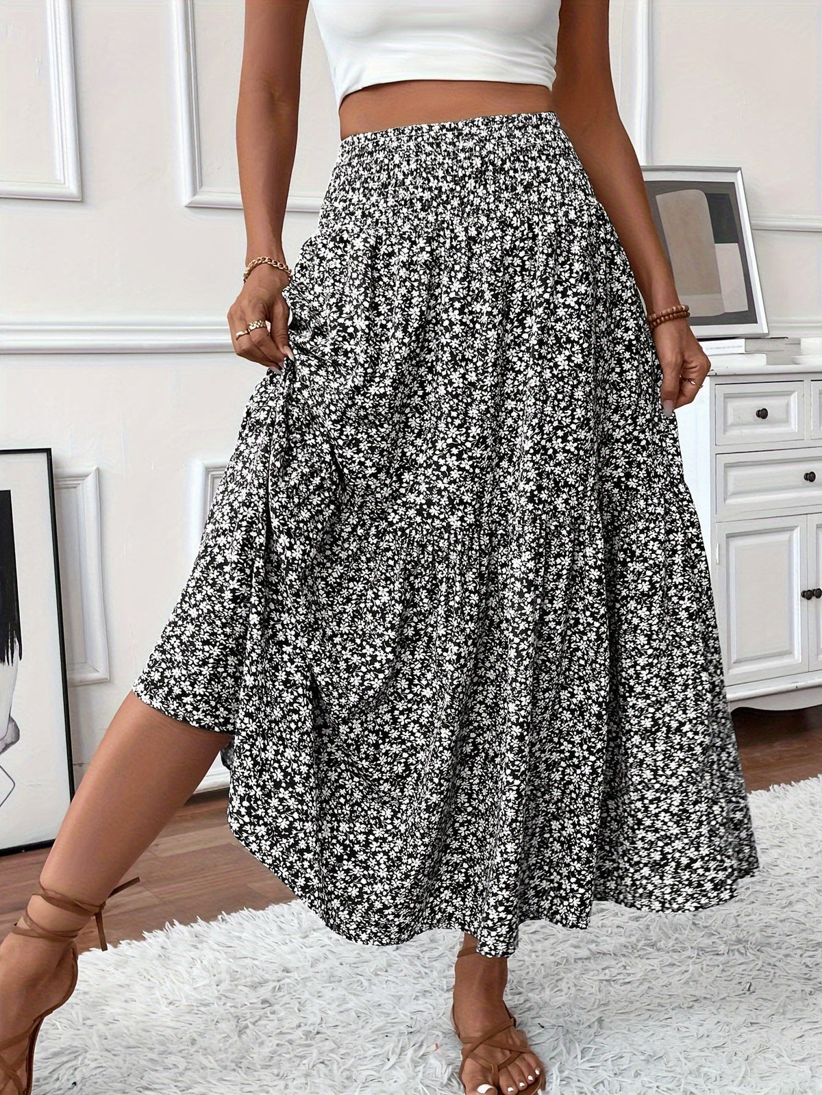 Elowen | Ditsy Floral Midi Skirt – Wells & Rose