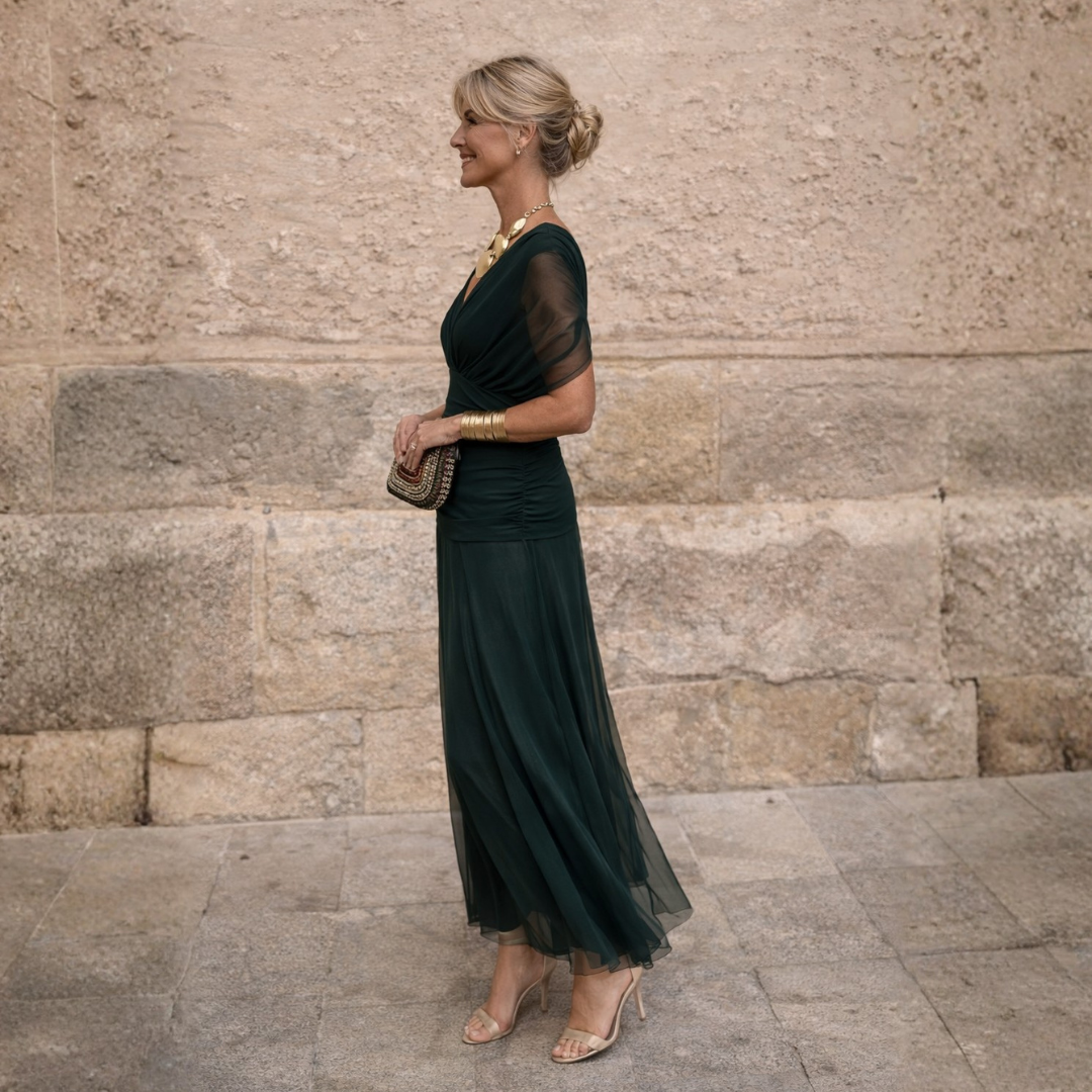 Mikaela | Long Dress with Off-the-Shoulder Sleeves