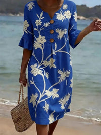 Casual women's dress with floral print
