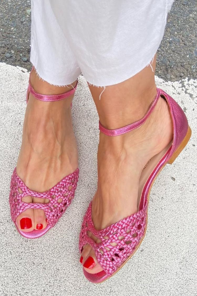 Jolina - Golden Woven Sandals