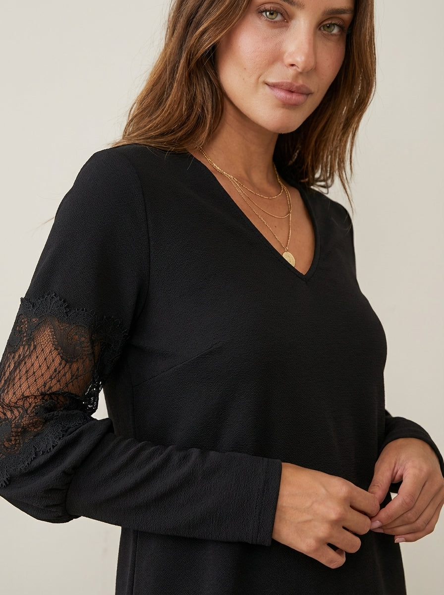 Eva - Elegant Lace Dress with V-Neck