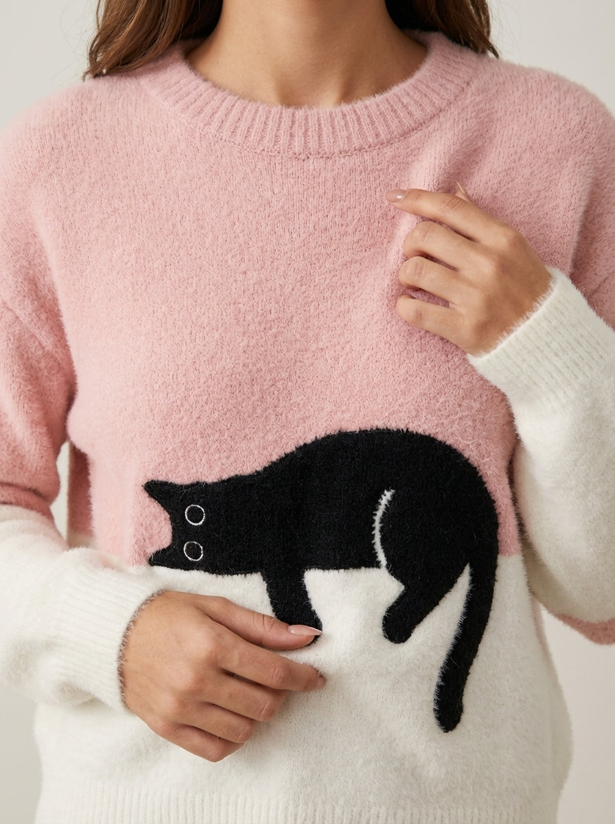 Luna - Women's Sweatshirt with Cat Graphic