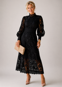 Ellis & Johnson™ | Lace Midi Dress