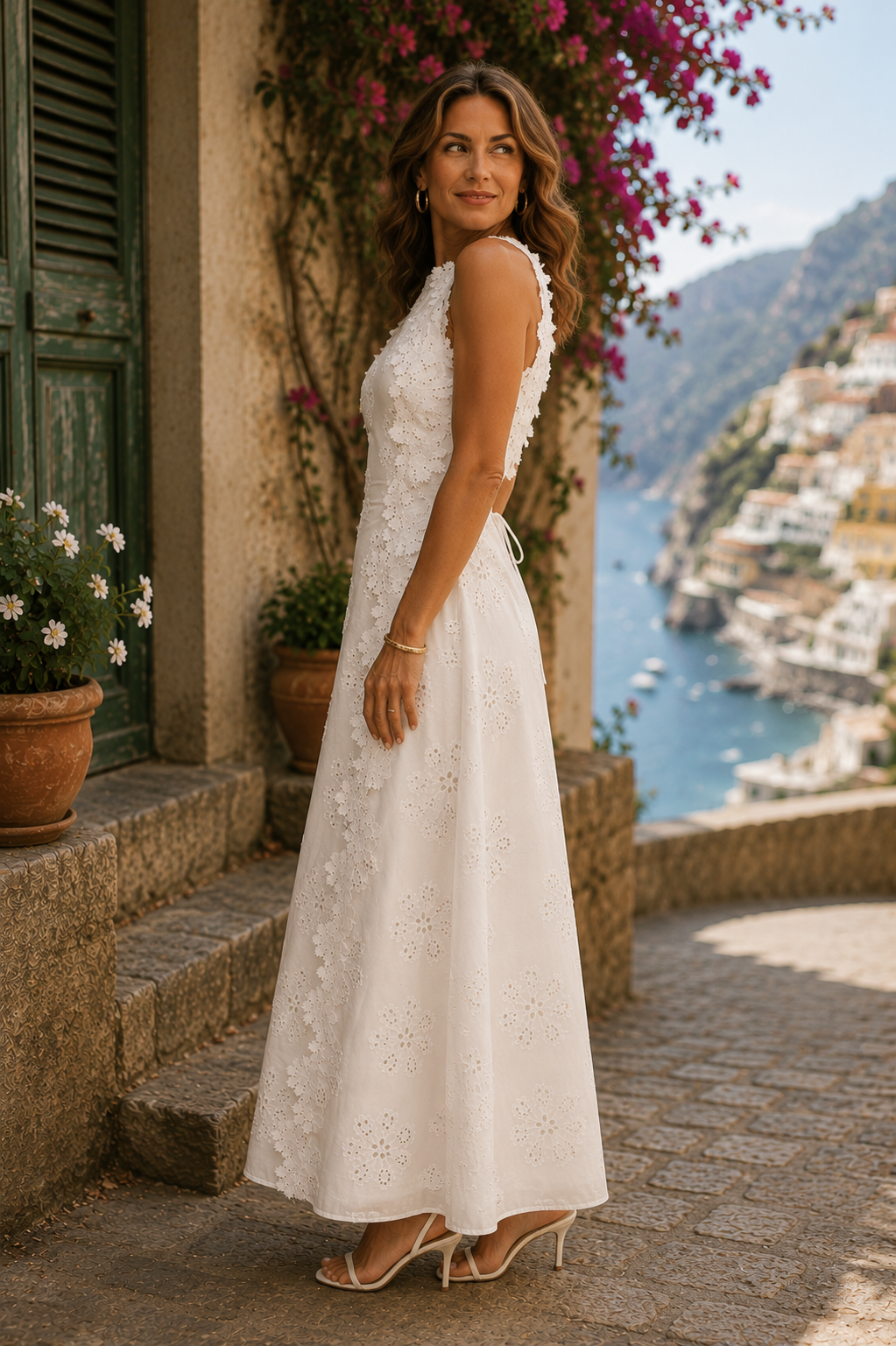 Della | Elegant Embroidered Maxi Dress