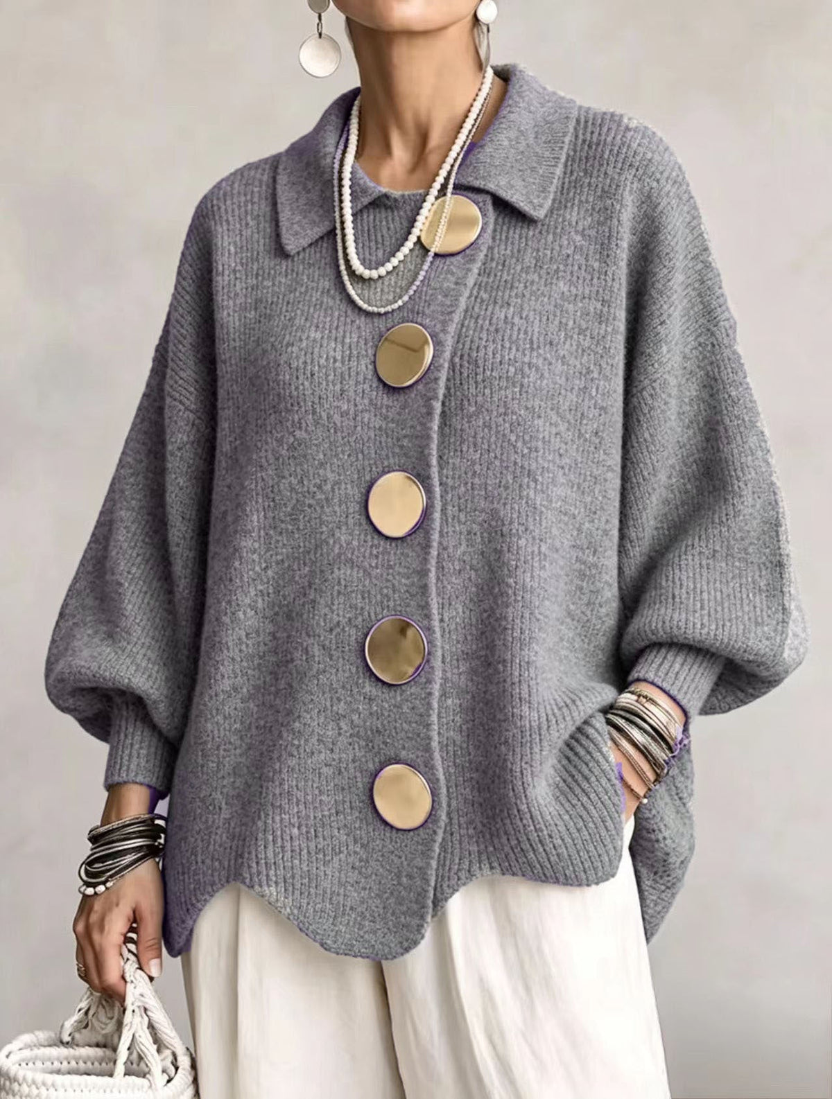 Isadora | Oversized Cardigan with Metallic Buttons