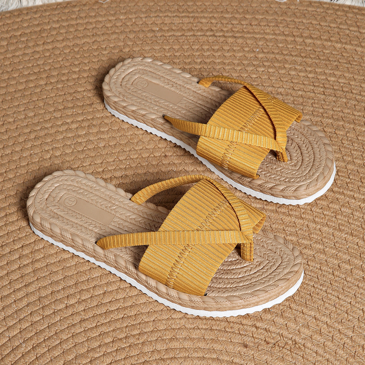 Brisa | Lightweight Sandals with Artisan Sole