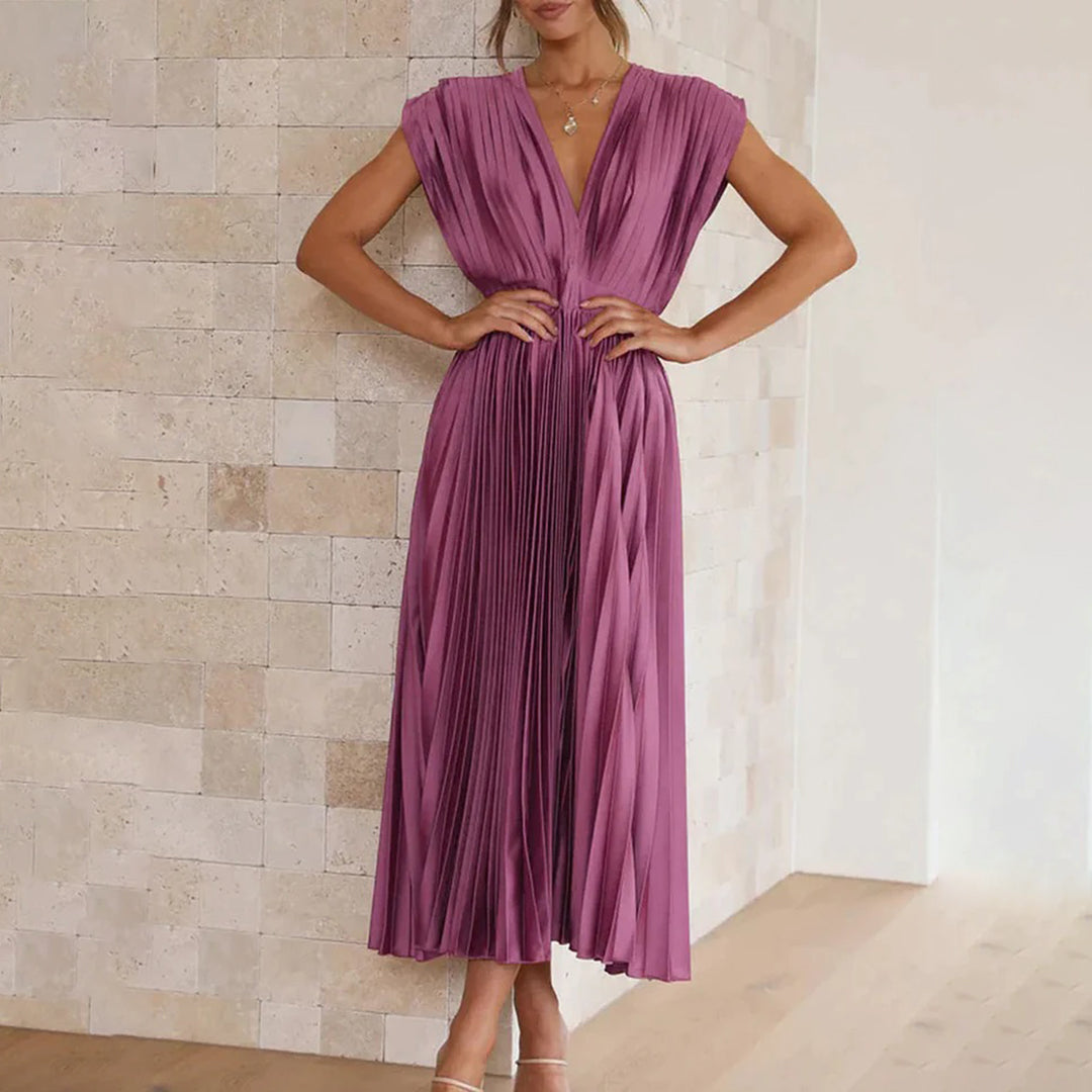 Ellis & Johnson™  | Timeless Pleated Midi Dress