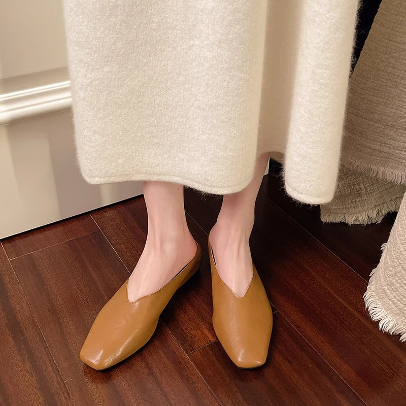 Lyra | Stylish Mules
