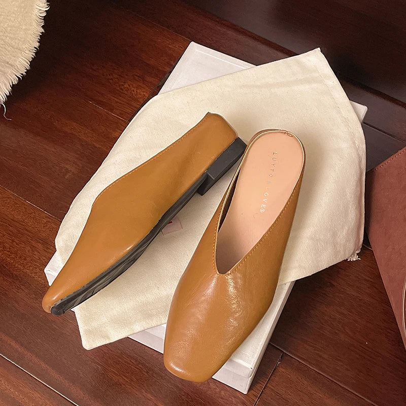 Lyra | Stylish Mules