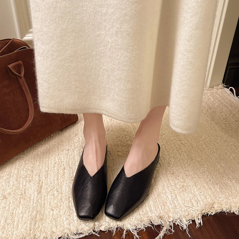 Lyra | Stylish Mules