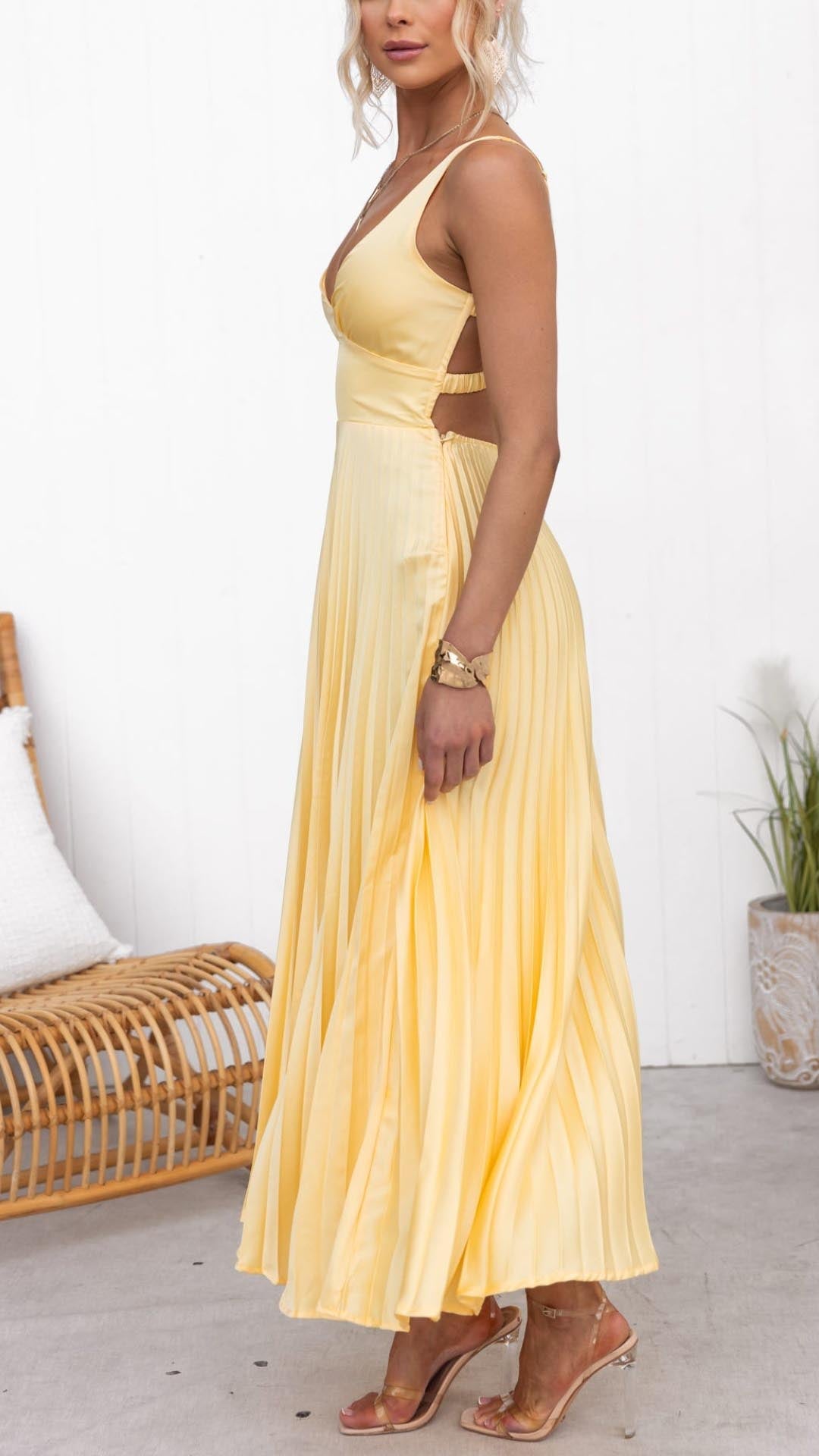 Ellis & Johnson™  | Pleated V-Neck Maxi Dress