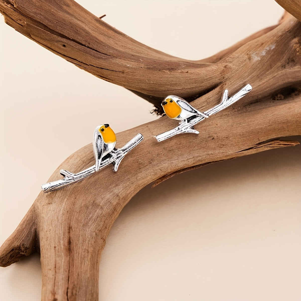 Delia - Robin Earring