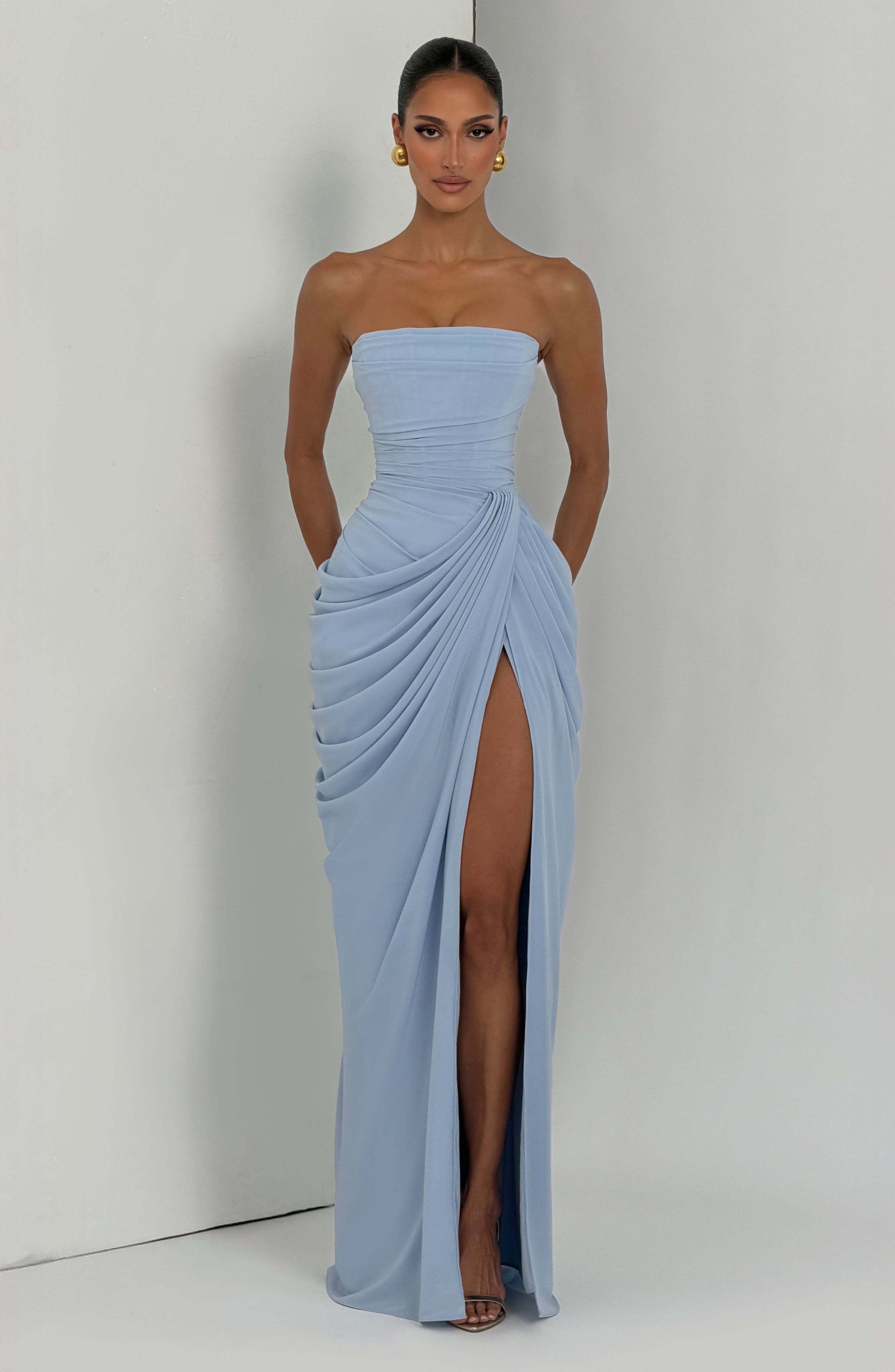 Lonz Maxi Dress
